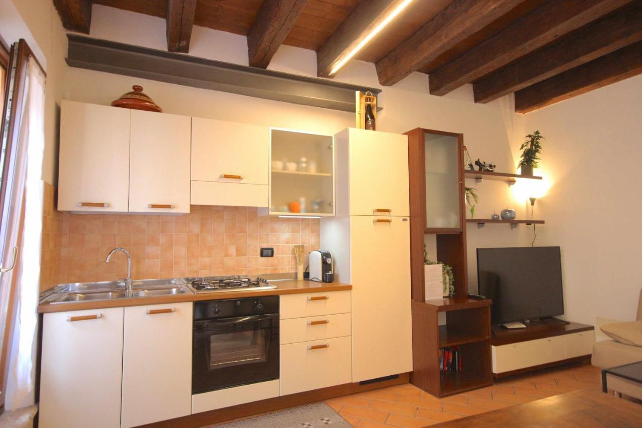 Apartment Vr Casa Di Mezzo *