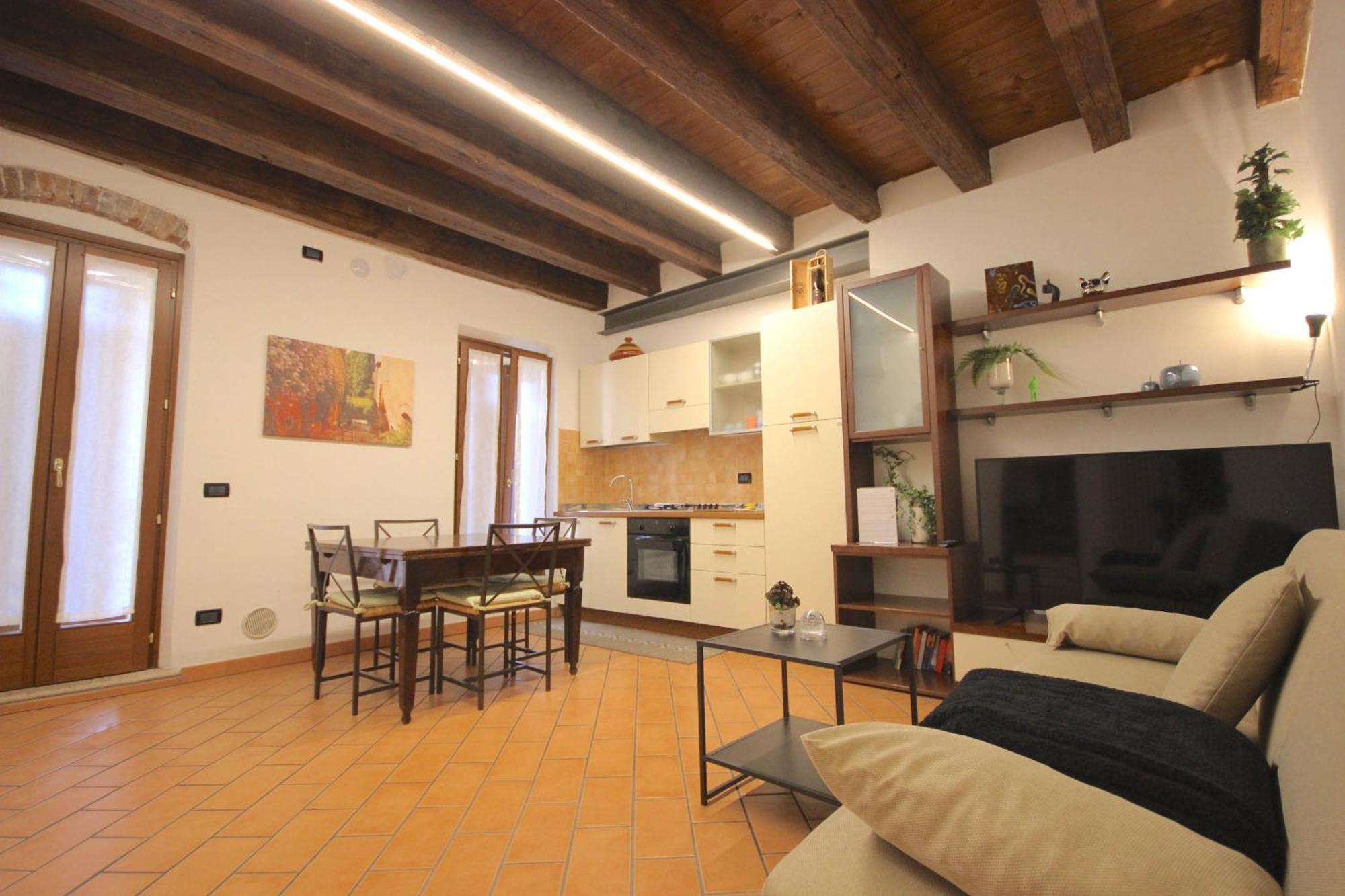 Vr Casa Di Mezzo Apartment Verona